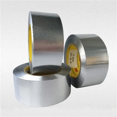 Cinta de papel de aluminio 3M™ 425|Cinta ignífuga para HVAC y aislamiento térmico